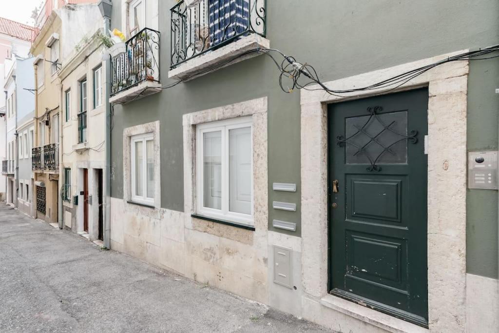 Garden Oasis With Patio Apartamento Lisboa