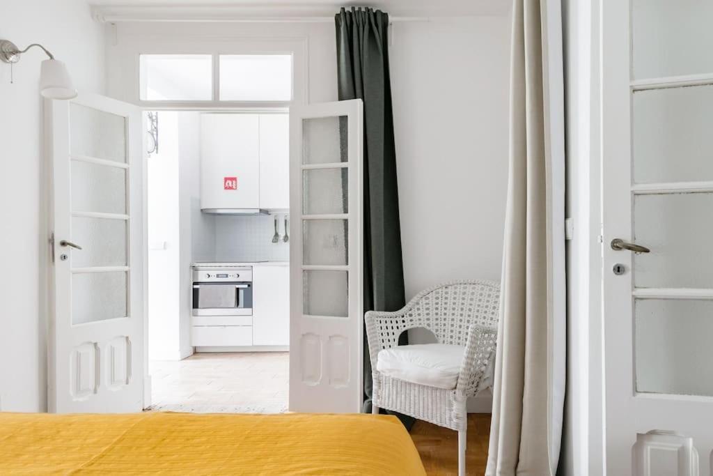 Apartamento Garden Oasis With Patio *